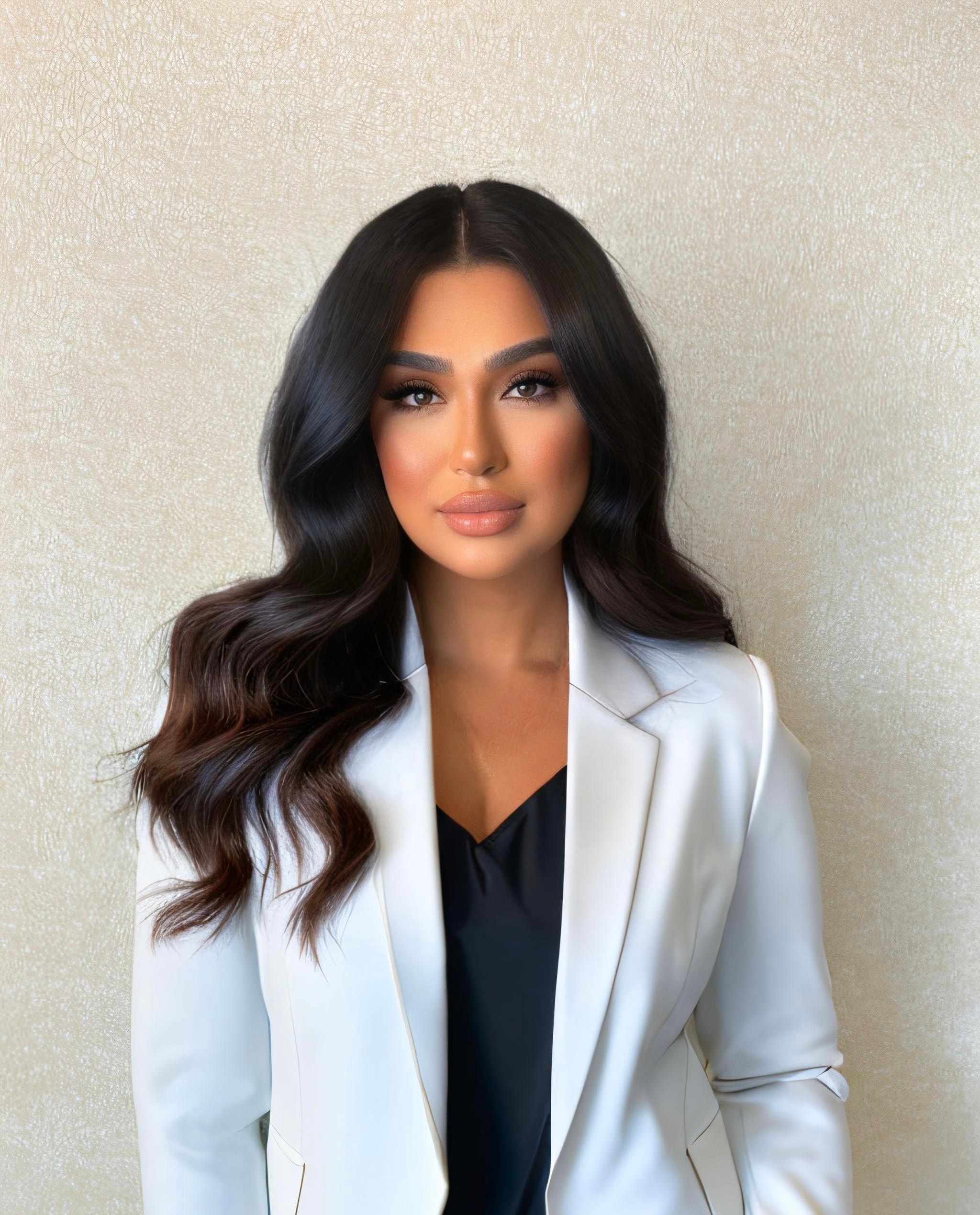 Broker Sarineh Dadou Allahverdi